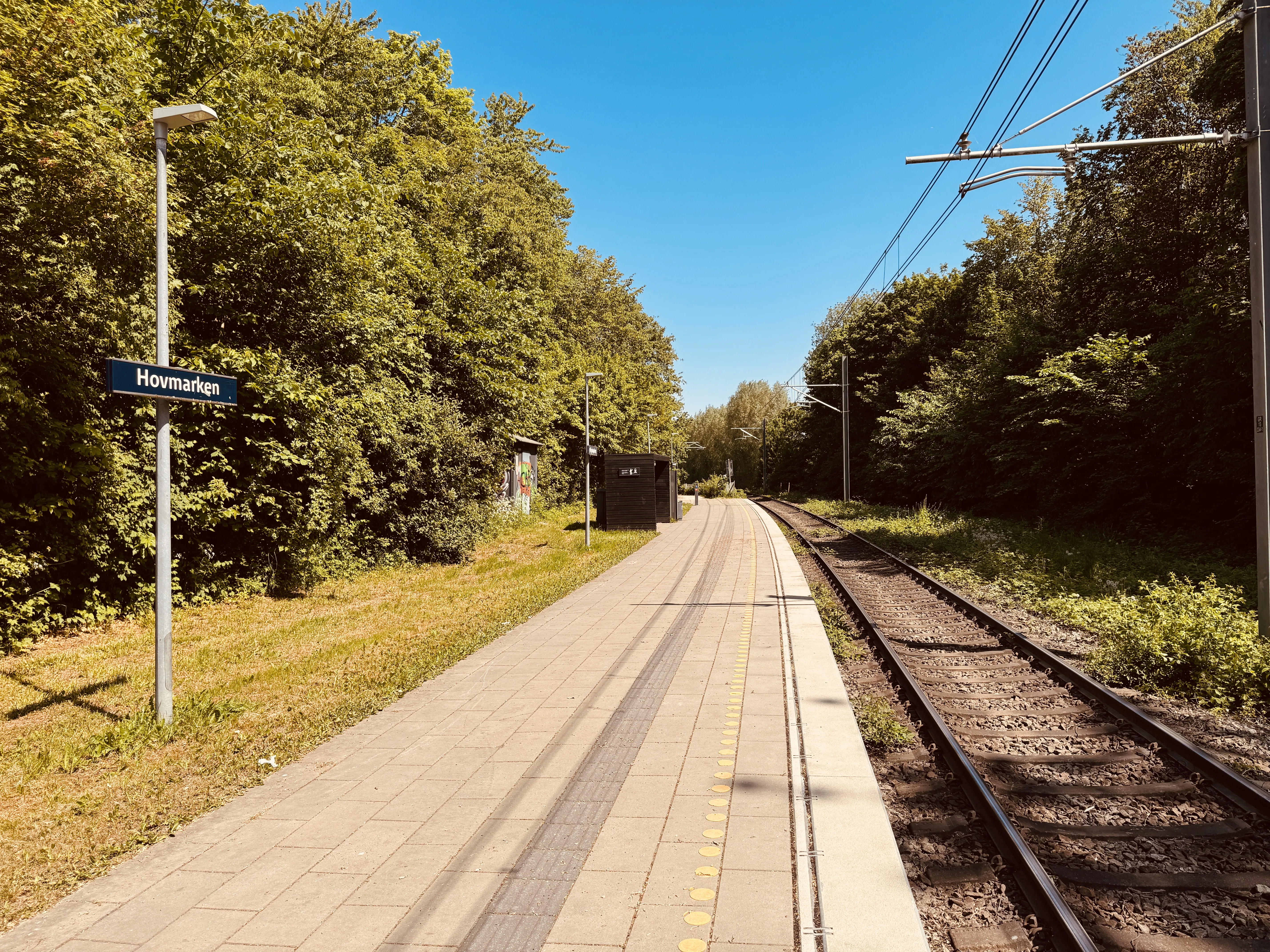 Billede af Hovmarken Trinbræt. Billede af Hovmarken Trinbræt.