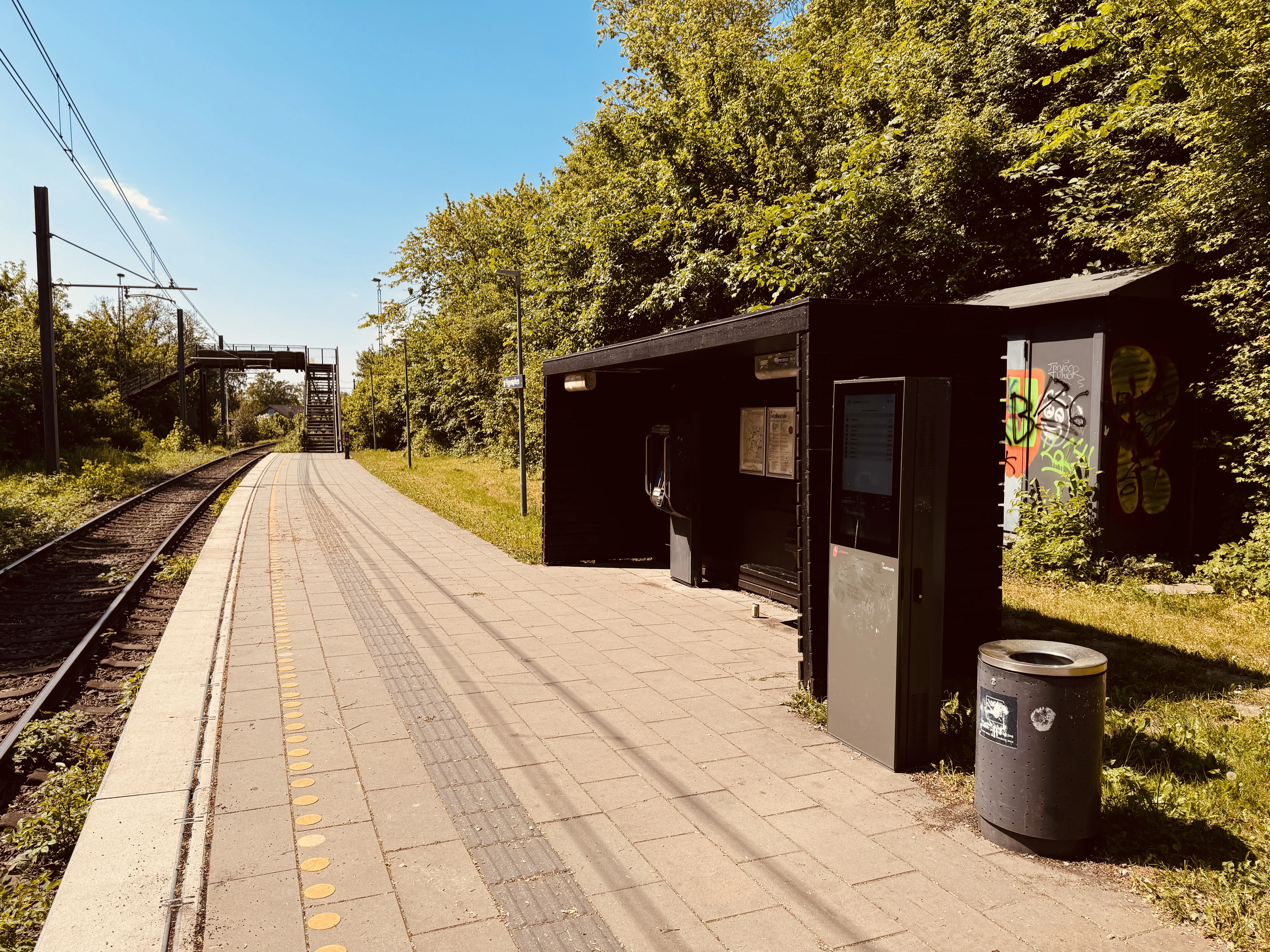Billede af Hovmarken Trinbræt. Billede af Hovmarken Trinbræt.