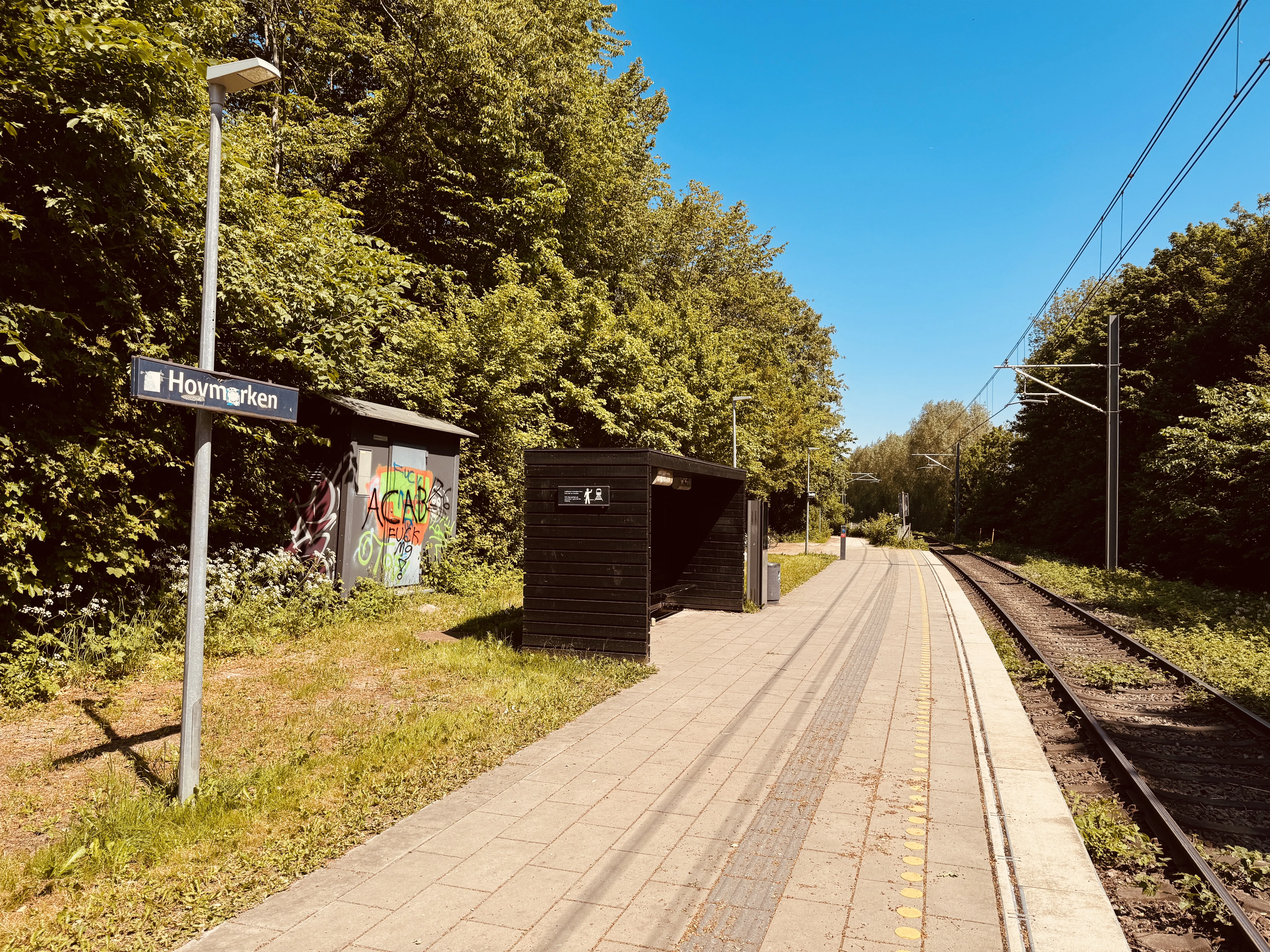 Billede af Hovmarken Trinbræt. Billede af Hovmarken Trinbræt.