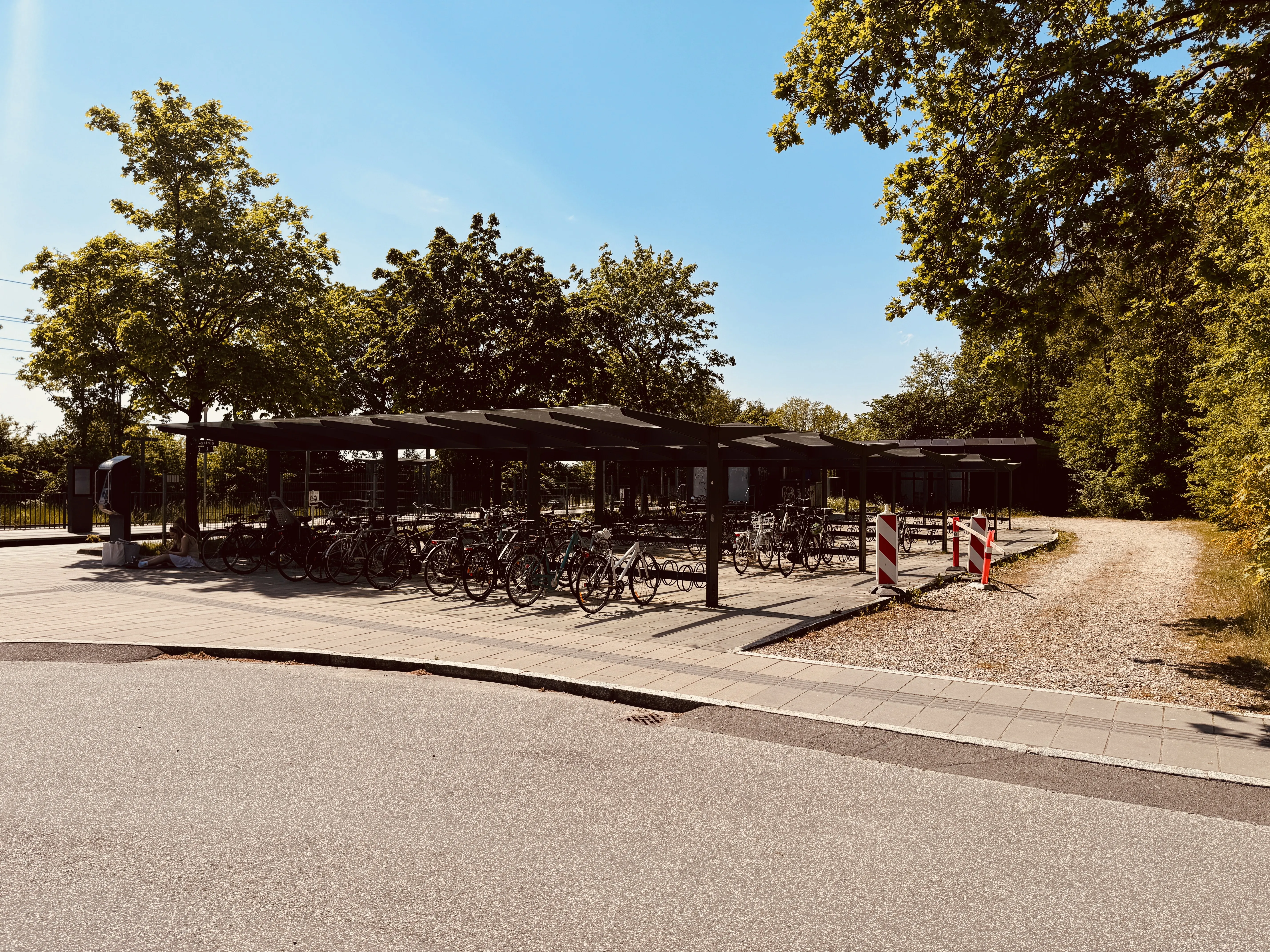 Billede af Lystrup Letbanestation. Billede af Lystrup Letbanestation.