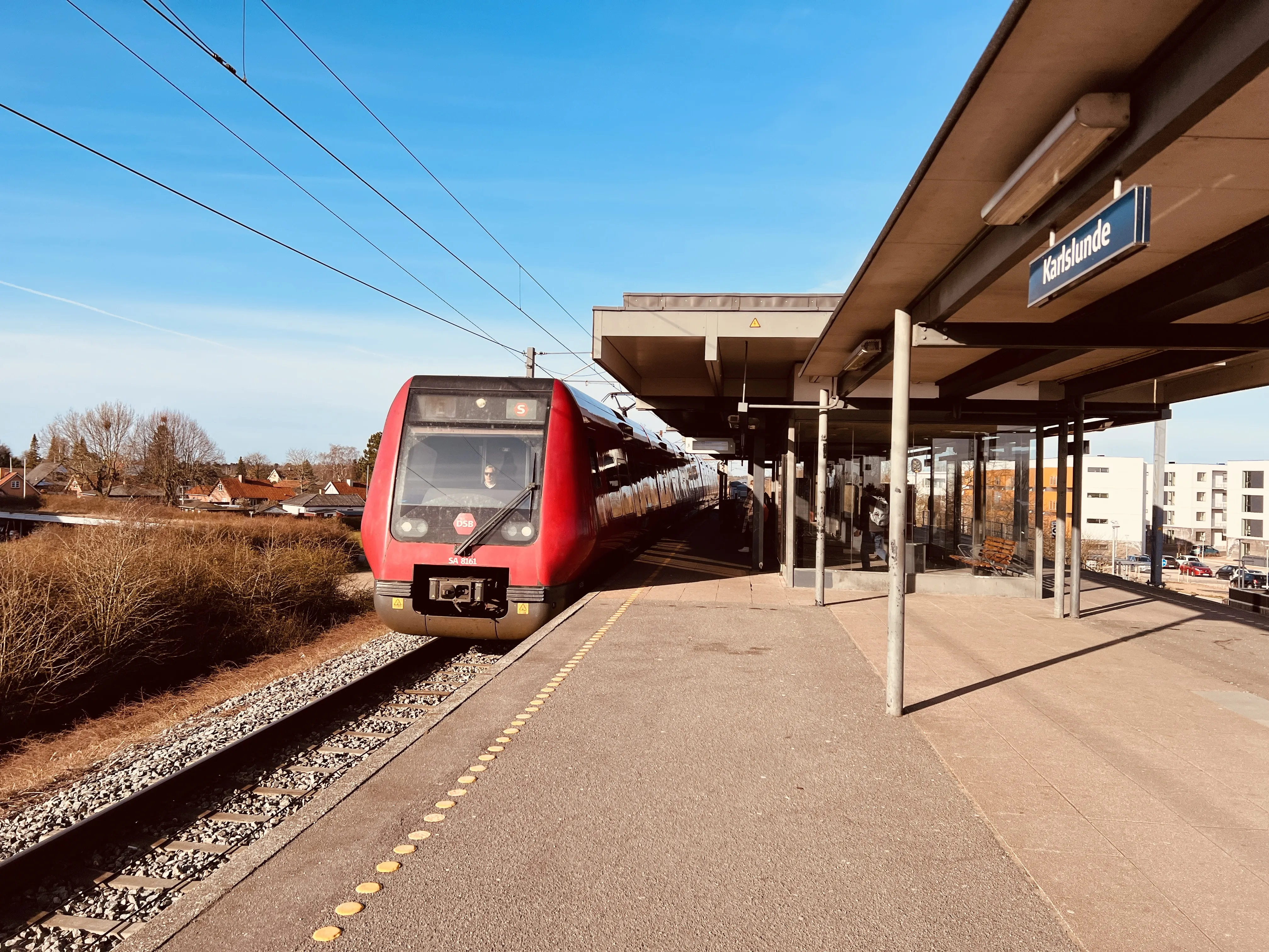 Billede af DSB SA 8161 fotograferet ud for Karlslunde S-togstrinbræt. Billede af DSB SA 8161 fotograferet ud for Karlslunde S-togstrinbræt.