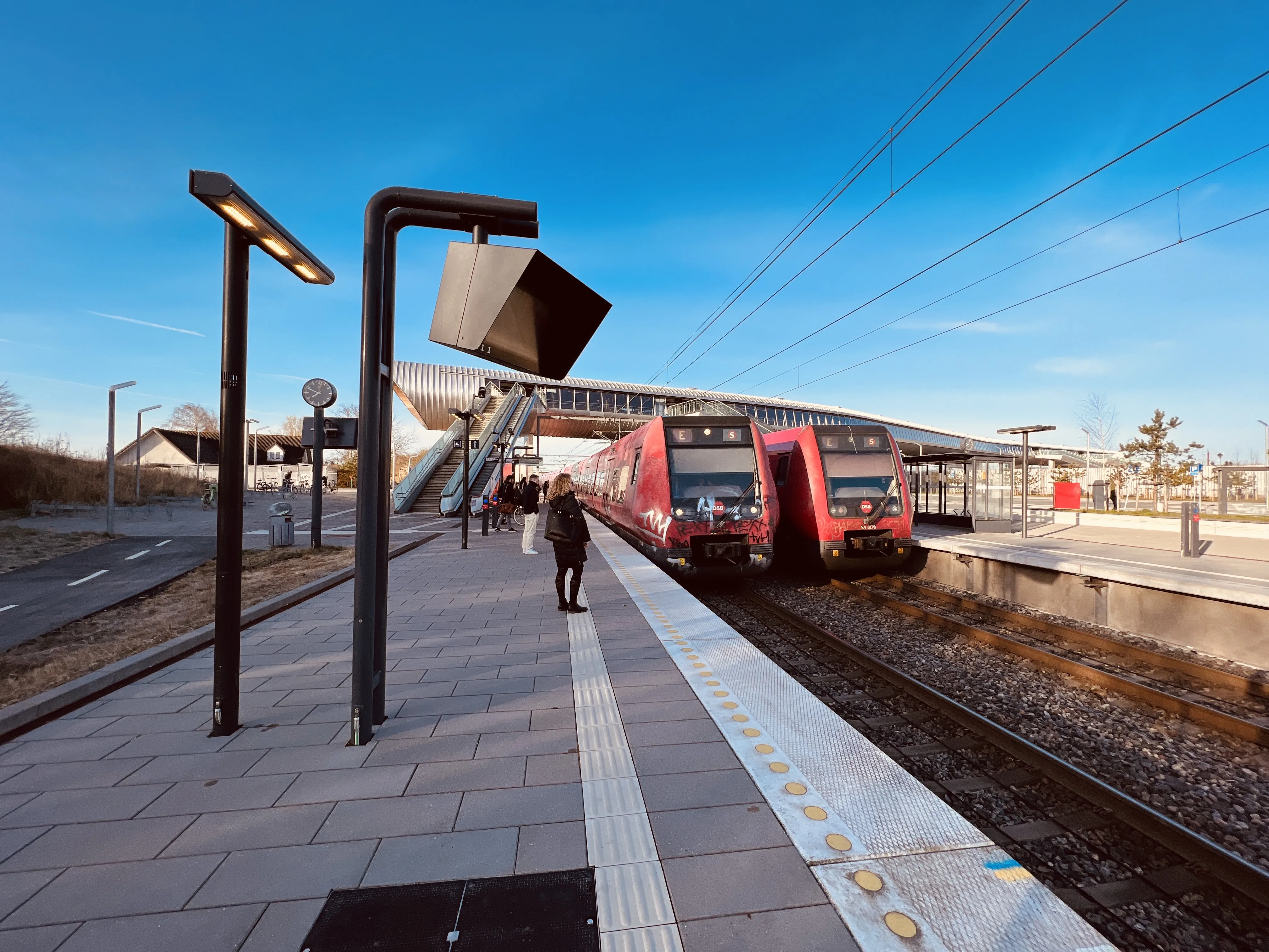 Billede af DSB SA 8178 fotograferet ud for Køge Nord S-togstrinbræt. Billede af DSB SA 8178 fotograferet ud for Køge Nord S-togstrinbræt.