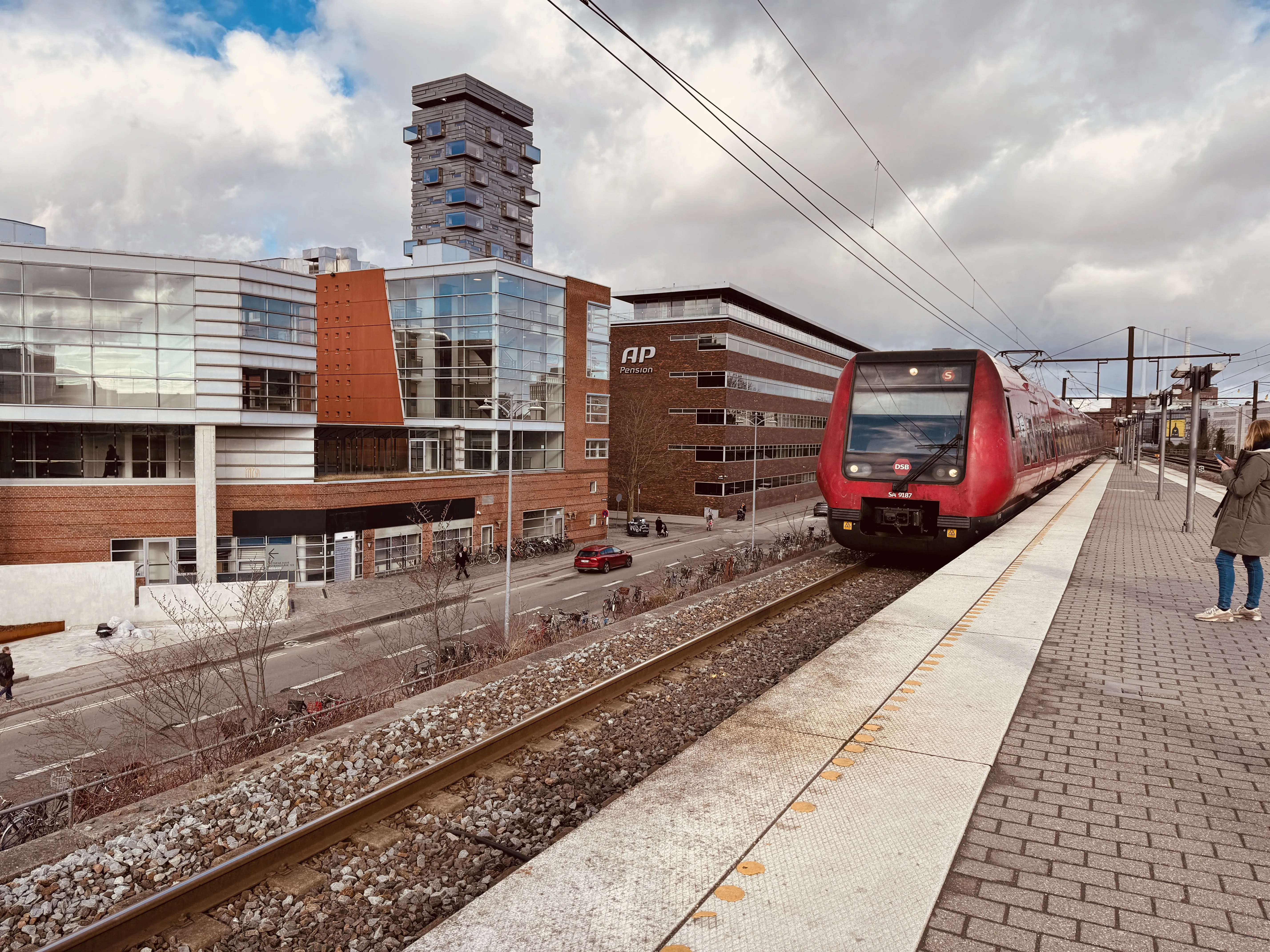 Billede af DSB SA 8187 fotograferet ud for Nordhavn S-togstrinbræt.