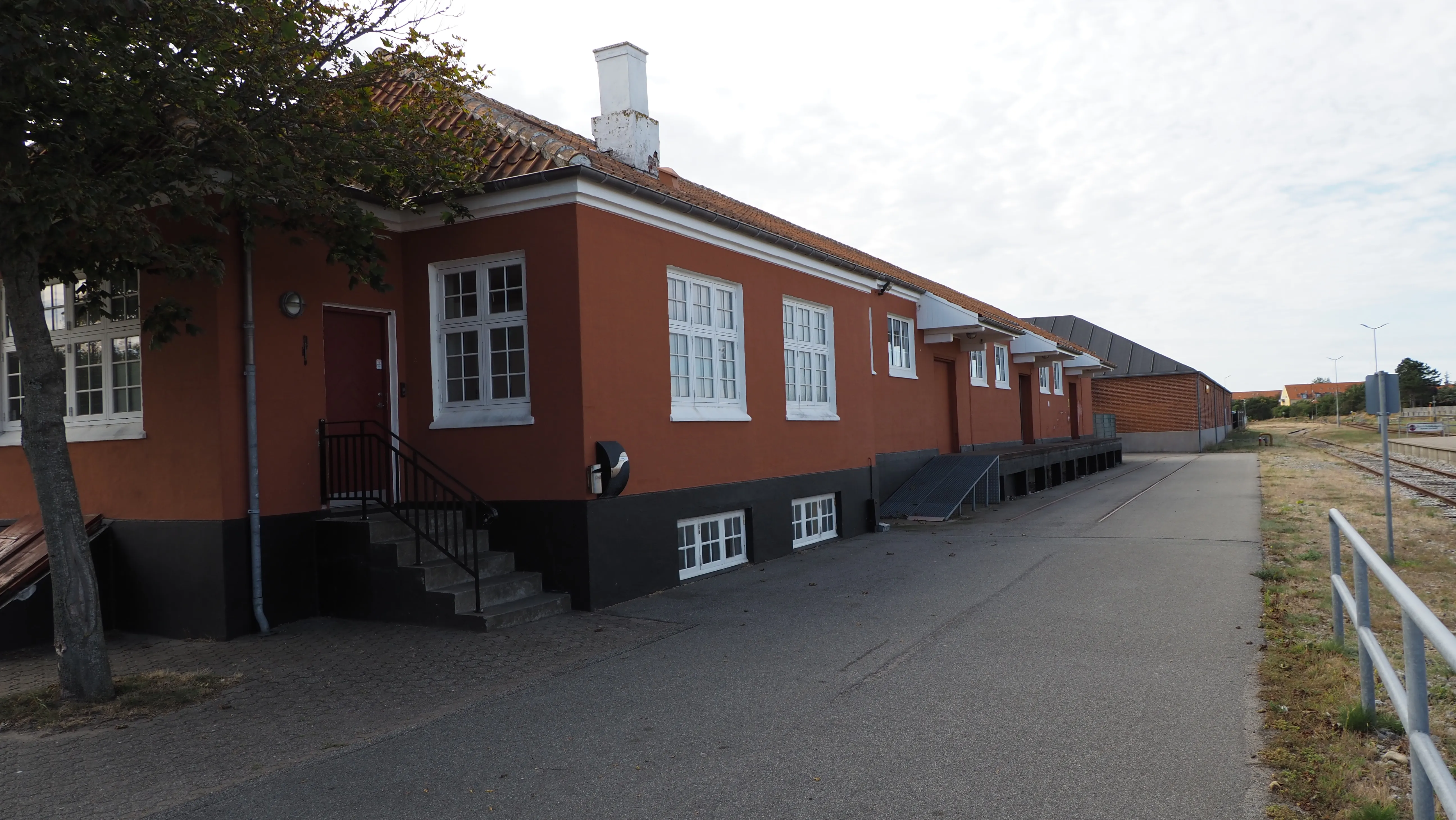 Billede af Skagen Stations tidligere varehus. Billede af Skagen Stations tidligere varehus.