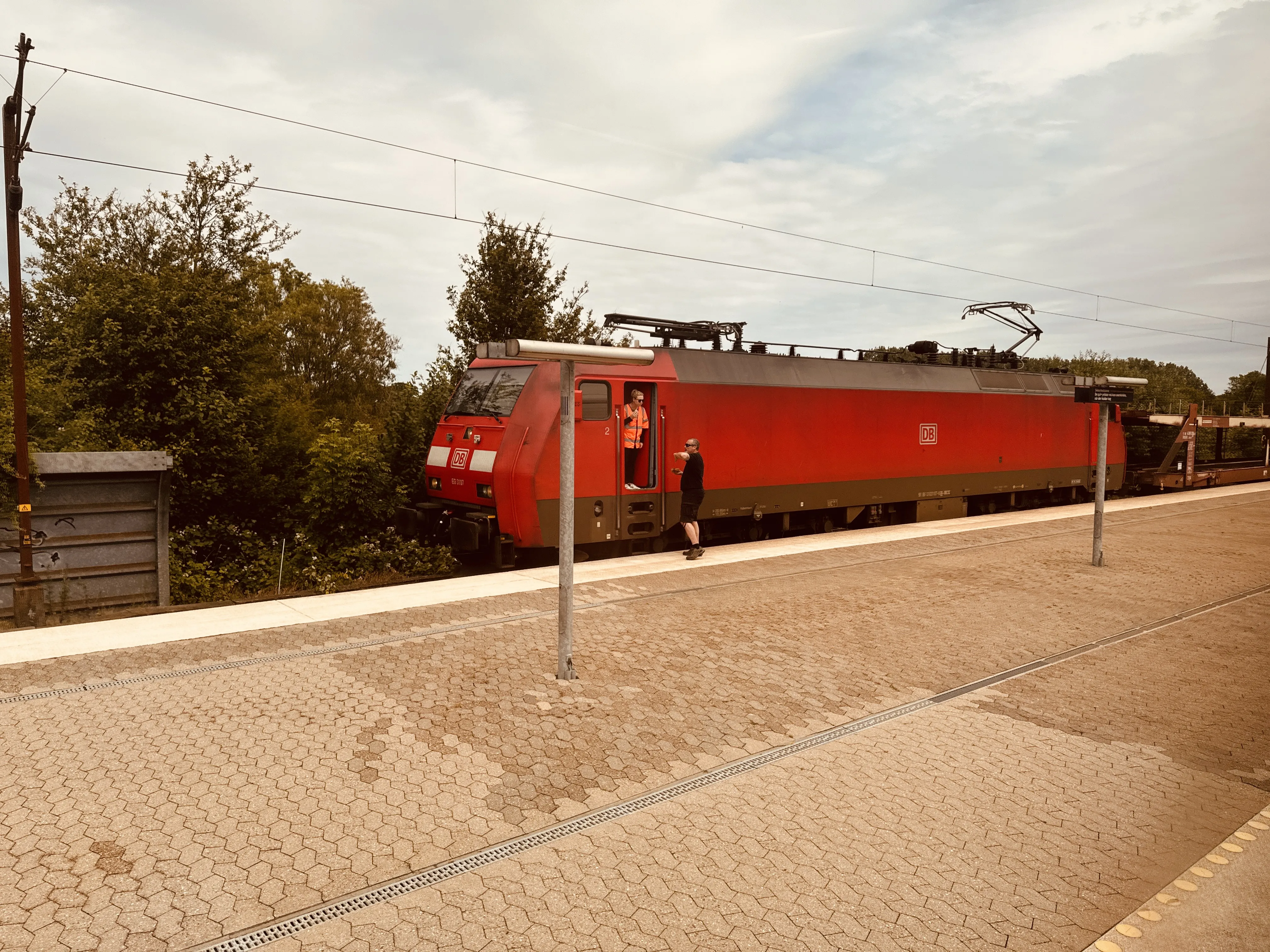 Billede af DBCSC EG 3107, tidligere DSB EG 3107 fotograferet ud for Nyborg Station. Billede af DBCSC EG 3107, tidligere DSB EG 3107 fotograferet ud for Nyborg Station.
