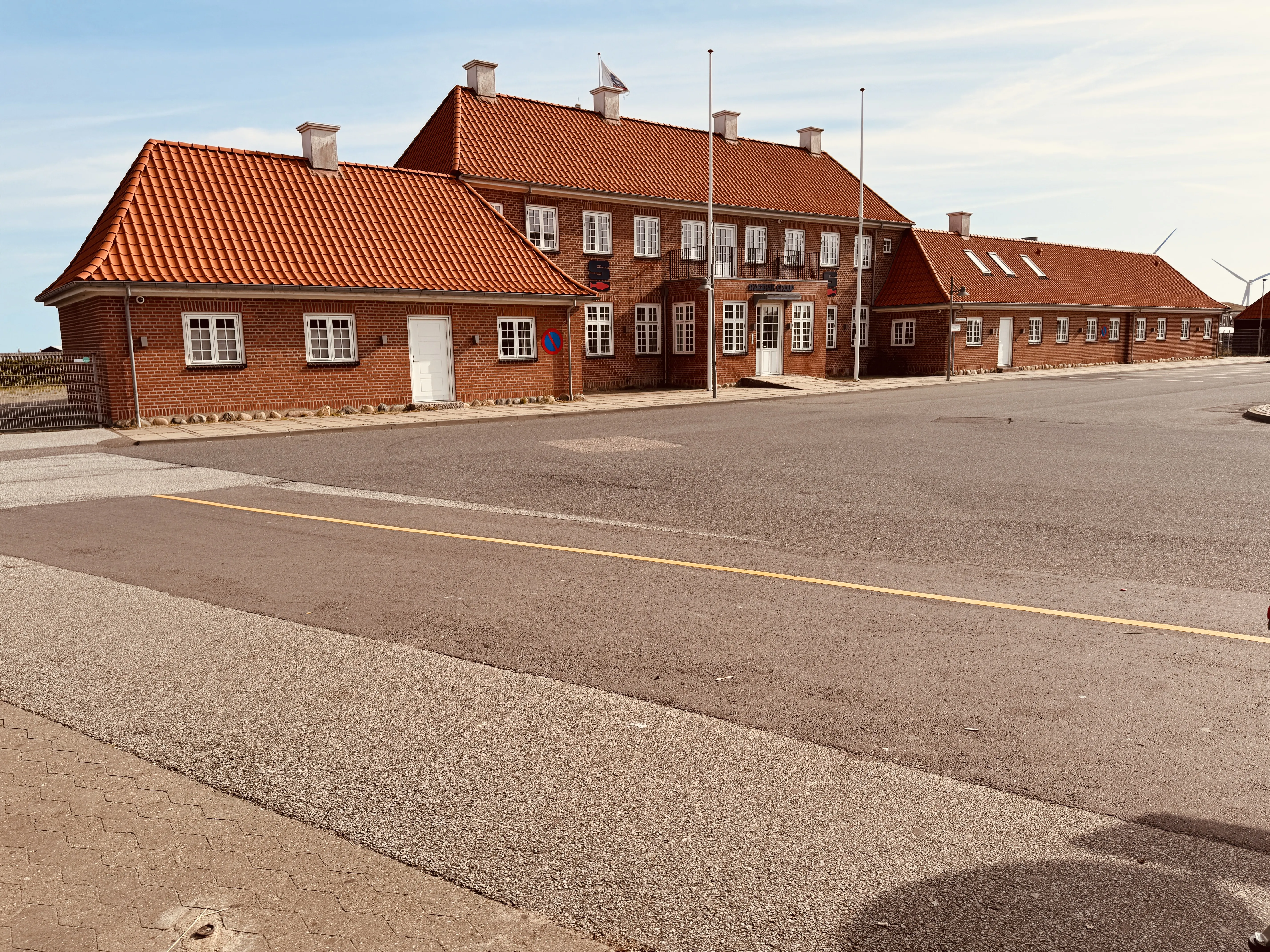 Billede af Hirtshals Havn Station. Billede af Hirtshals Havn Station.
