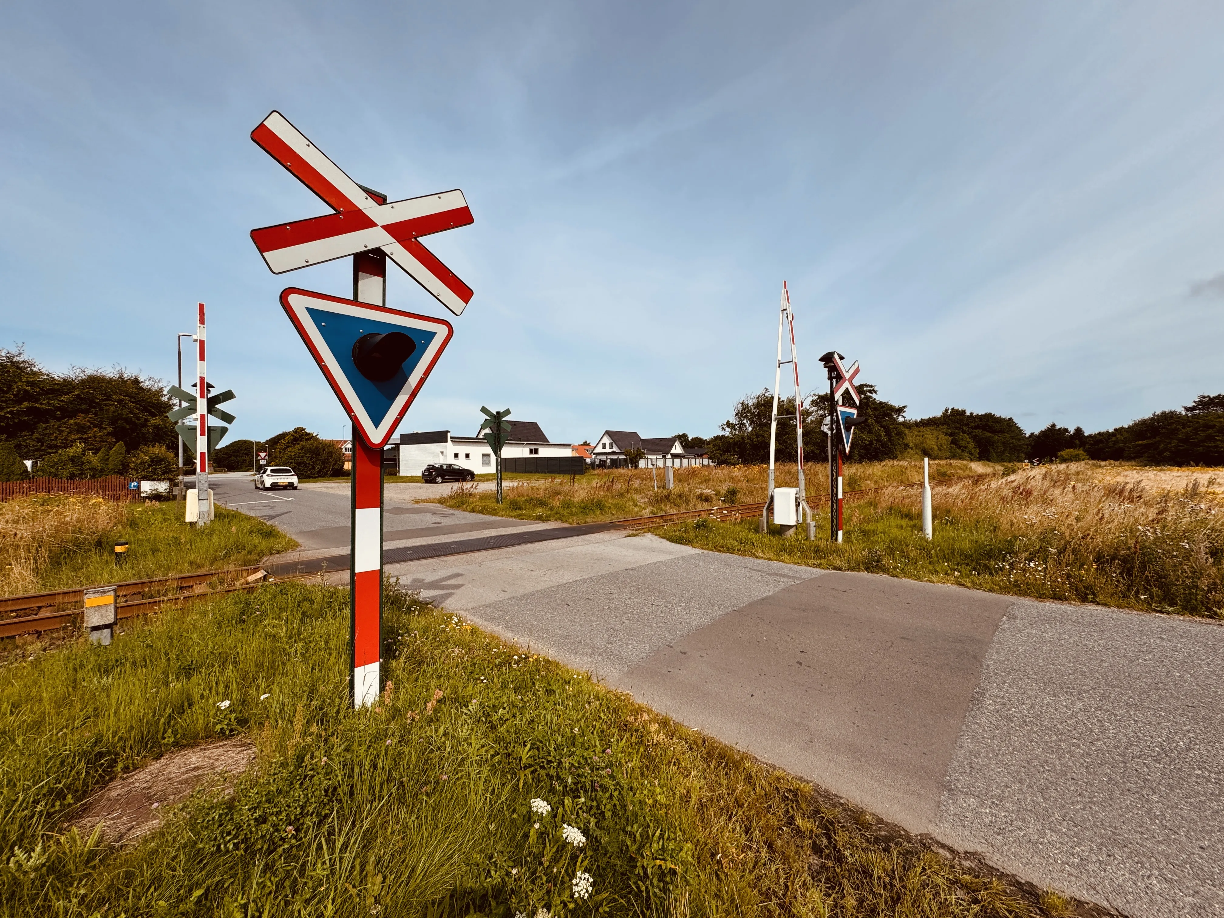 Billede af Sønderby Trinbræt - Trinbræt er nedrevet, men Sønderby Trinbræt har ligget her. Billede af Sønderby Trinbræt - Trinbræt er nedrevet, men Sønderby Trinbræt har ligget her.