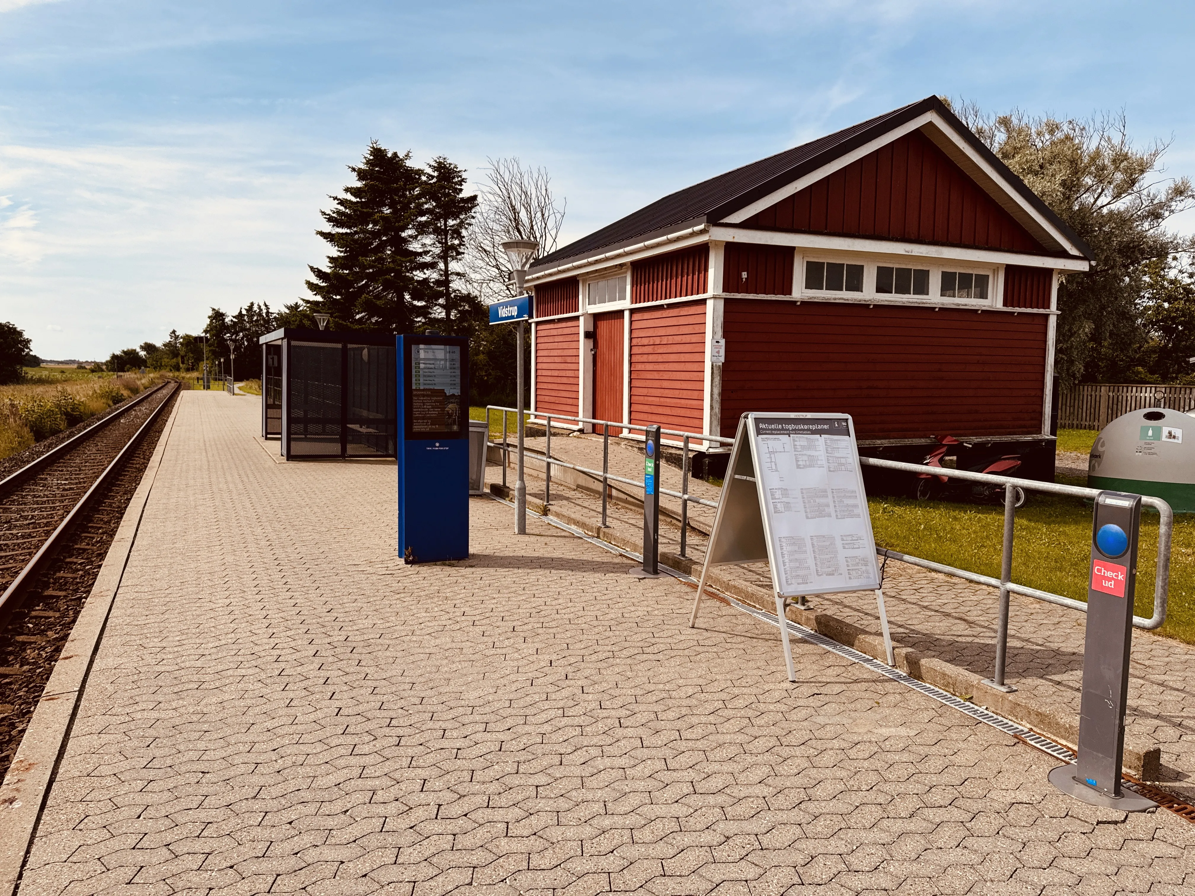 Billede af Vidstrup Stations varehus. Billede af Vidstrup Stations varehus.