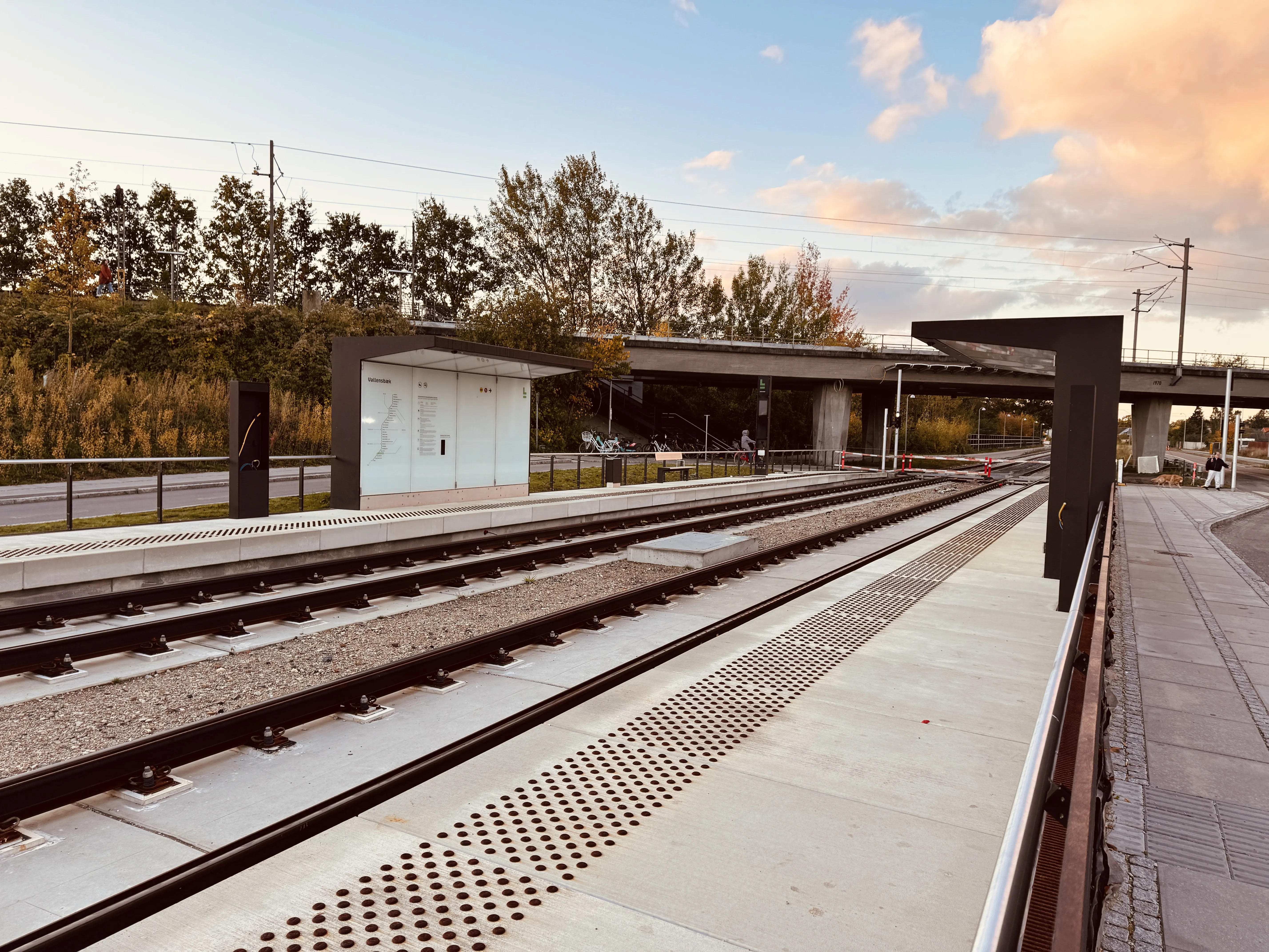 Billede af Vallensbæk Station Letbanestation. Billede af Vallensbæk Station Letbanestation.