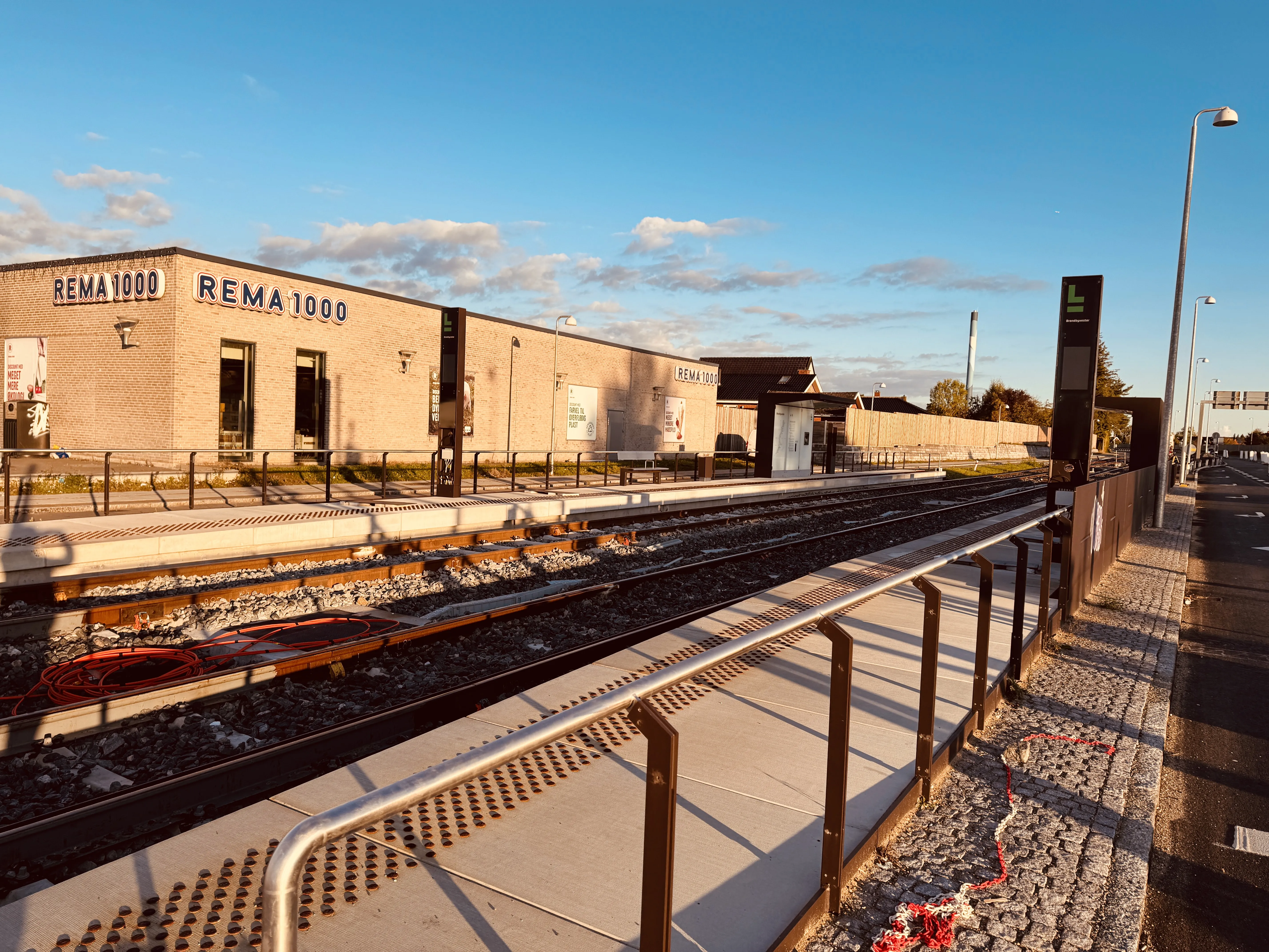 Billede af Brøndbyvester Letbanestation. Billede af Brøndbyvester Letbanestation.
