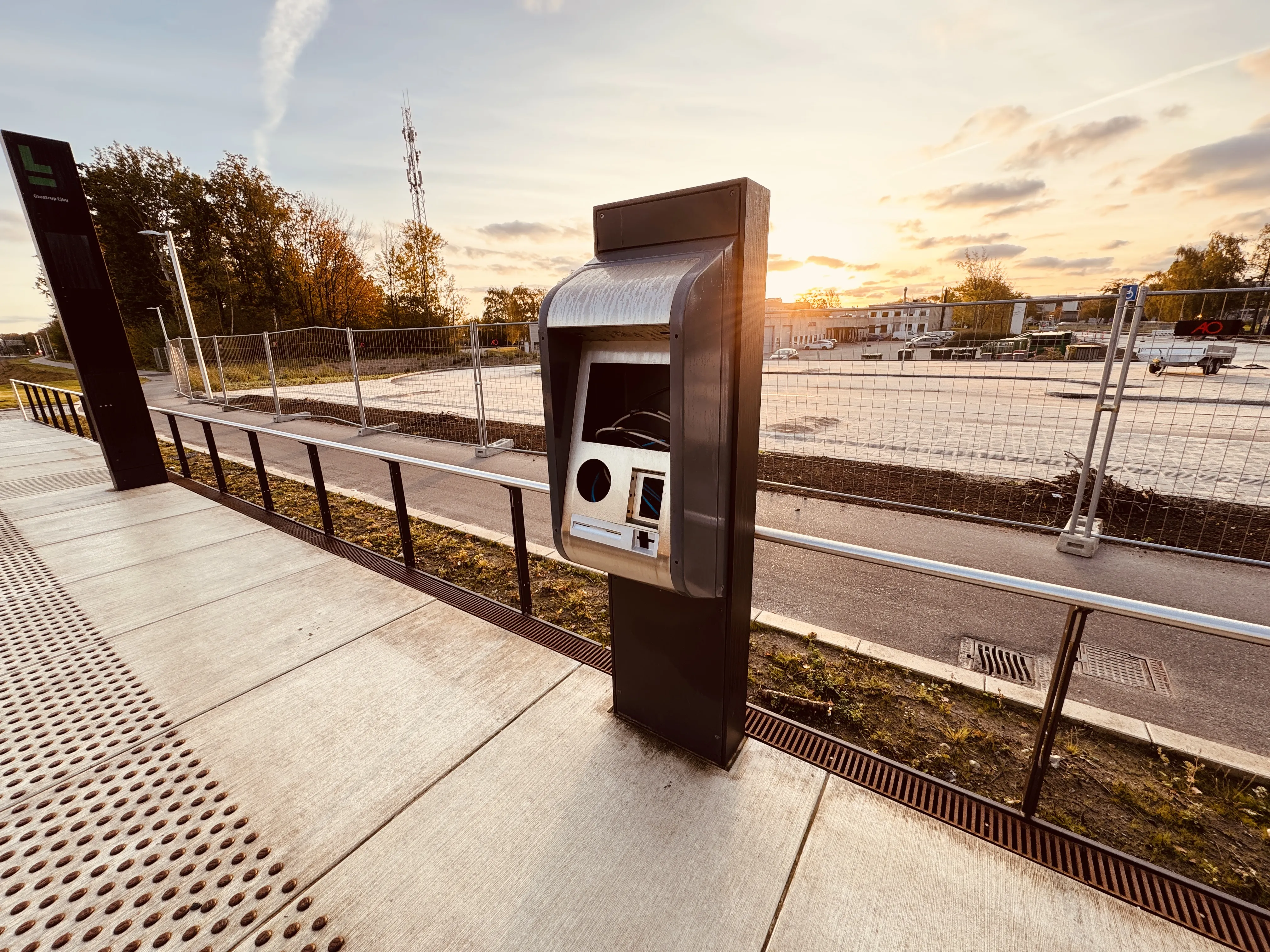 Billede af Glostrup Ejby Letbanestation. Billede af Glostrup Ejby Letbanestation.