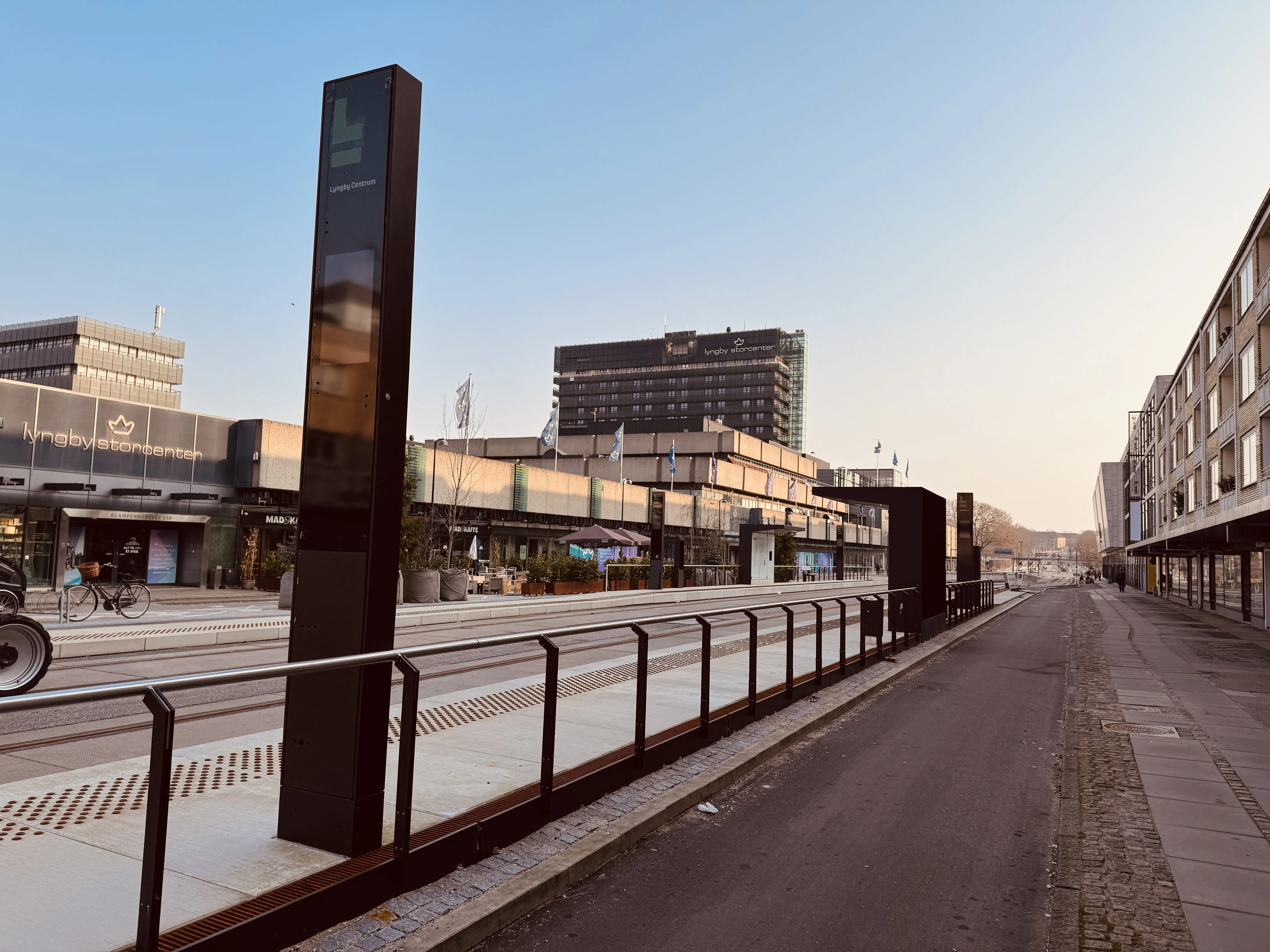 Billede af Lyngby Centrum Letbanestation. Billede af Lyngby Centrum Letbanestation.
