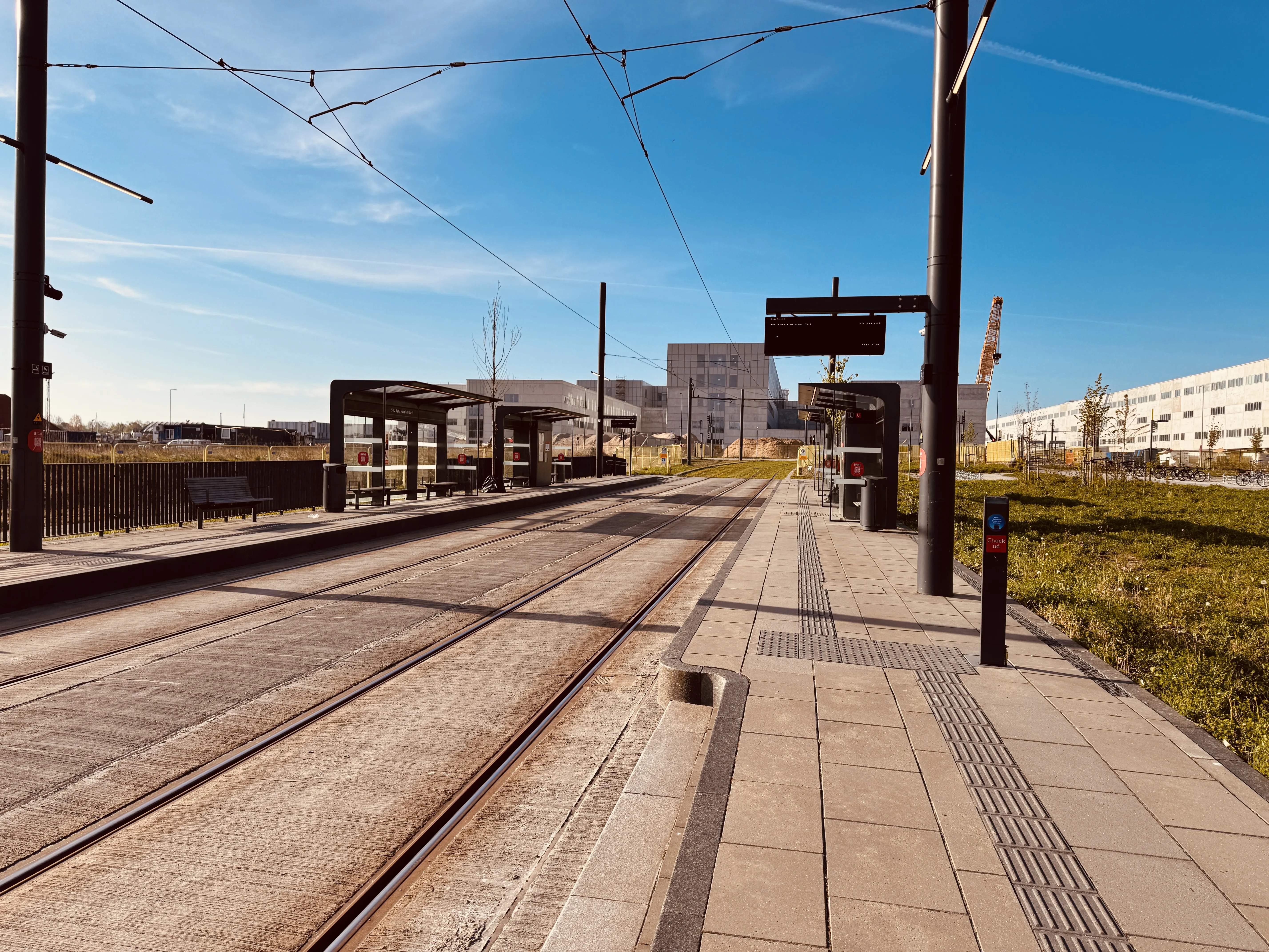 Billede af SDU Syd/Hospital Nord Letbanestation. Billede af SDU Syd/Hospital Nord Letbanestation.