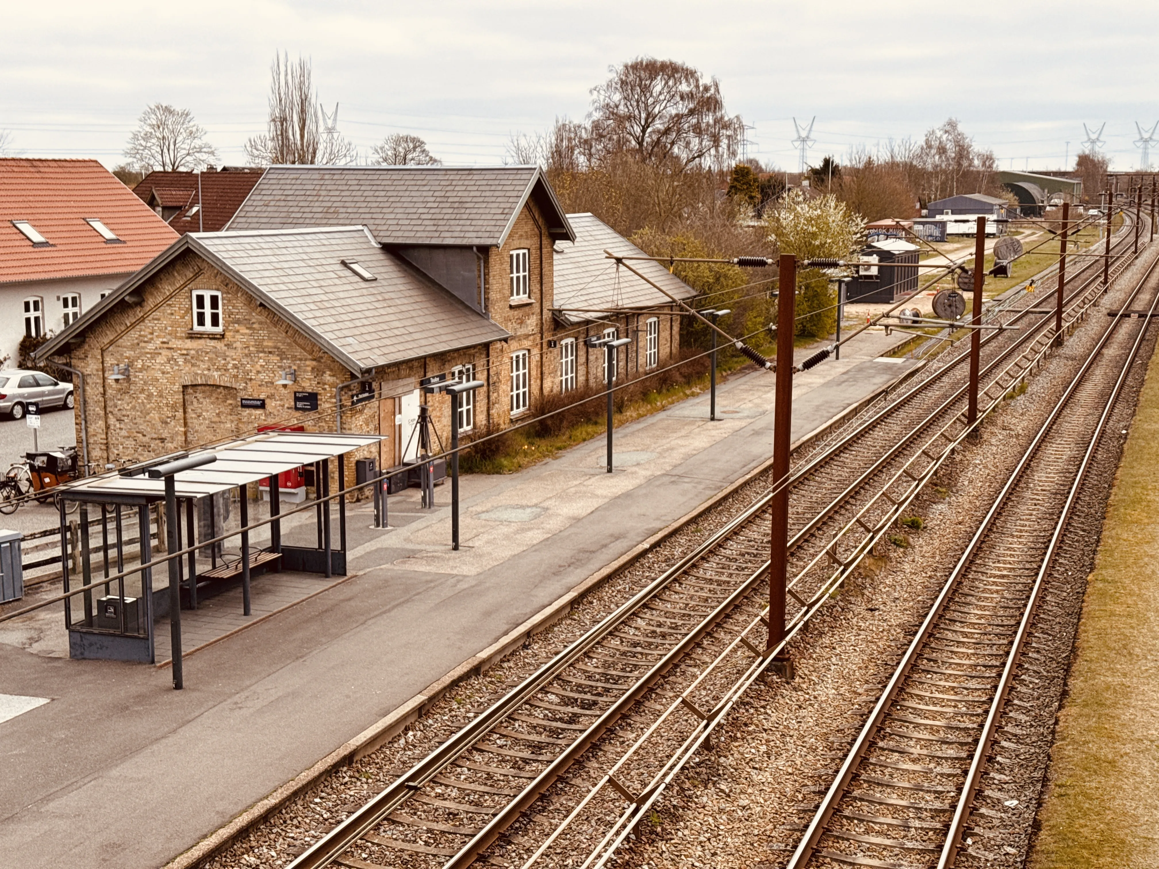 Billede af Taulov Station. Billede af Taulov Station.