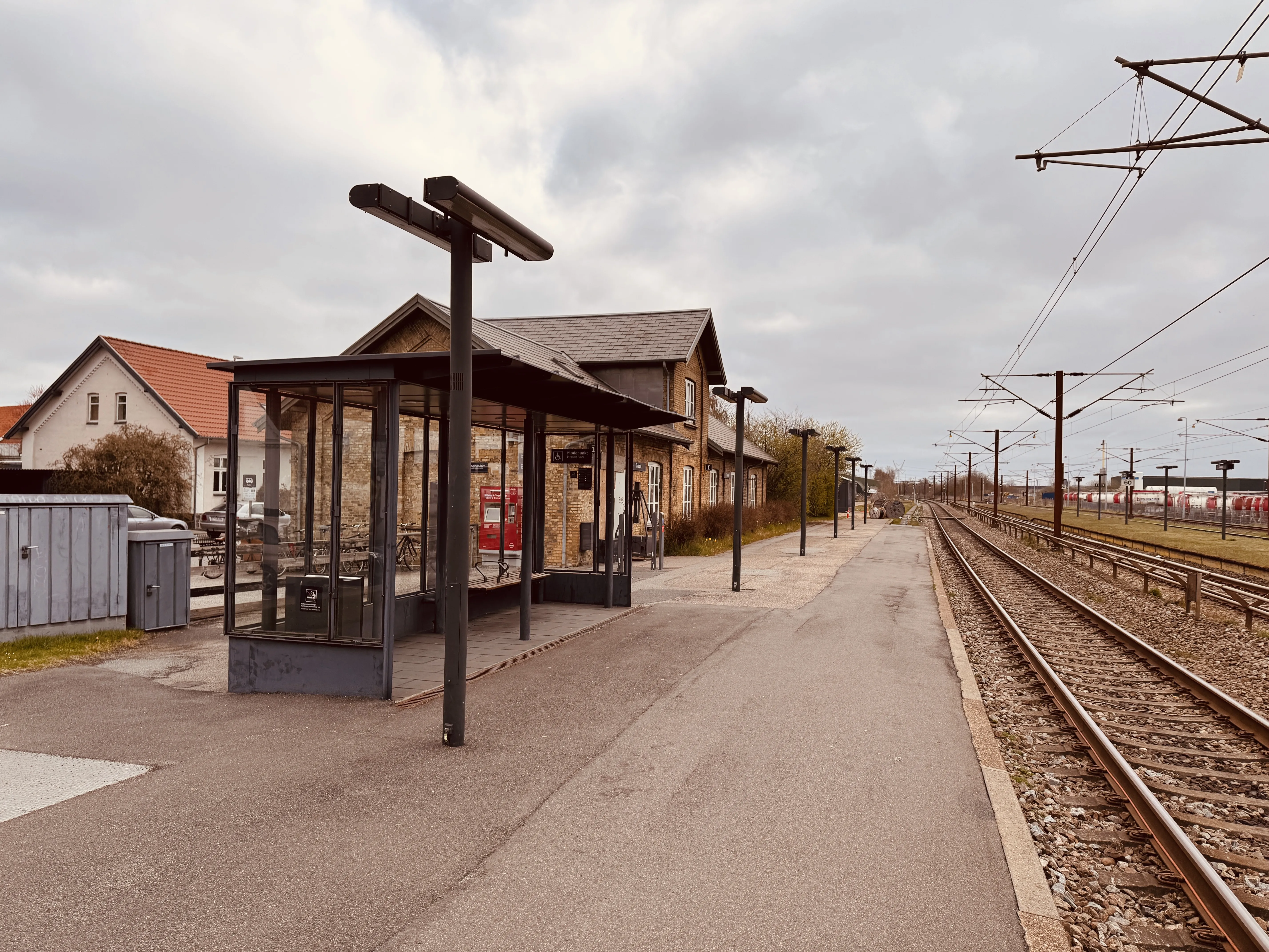 Billede af Taulov Station. Billede af Taulov Station.