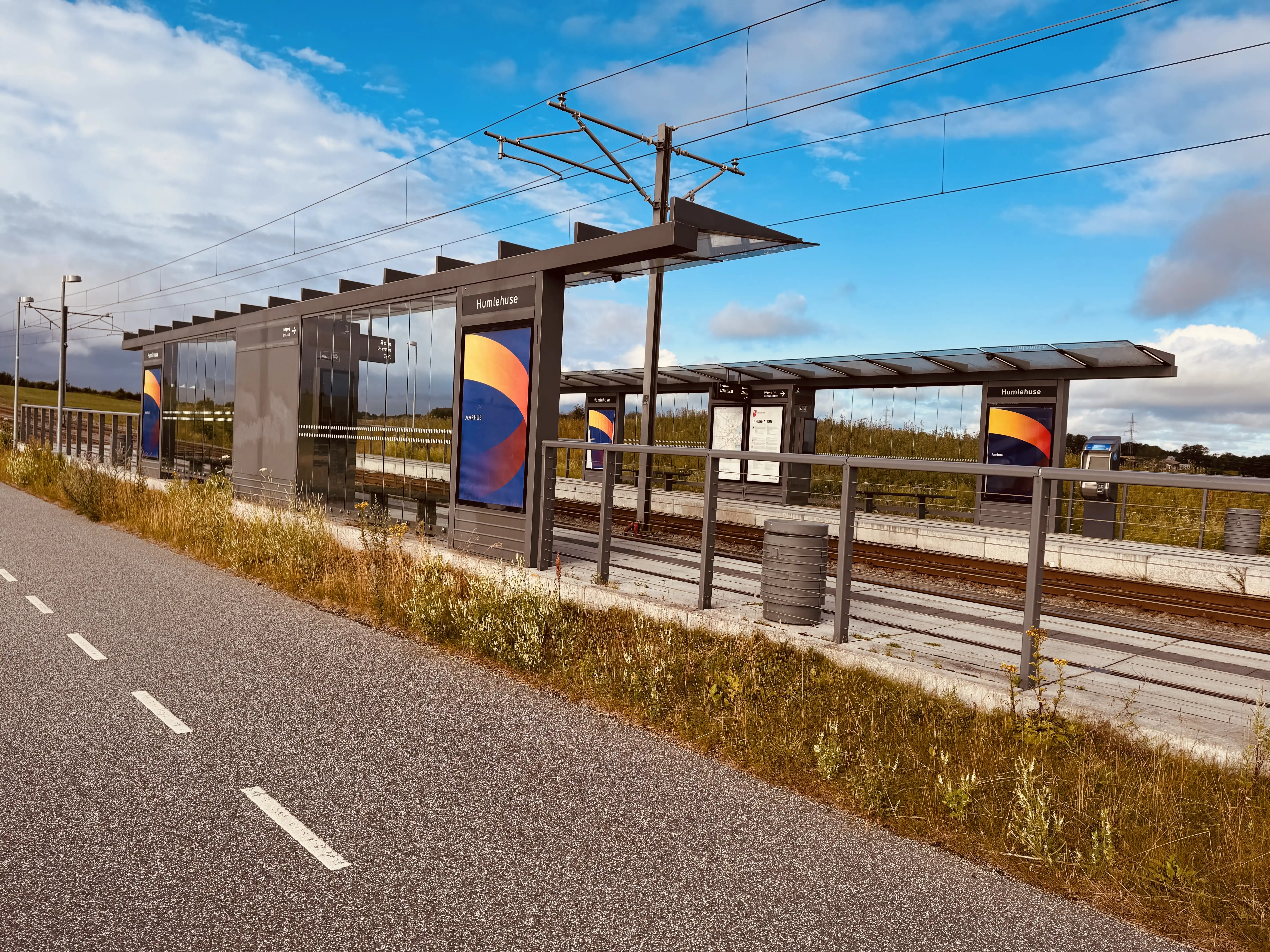 Billede af Humlehuse Letbanestation.