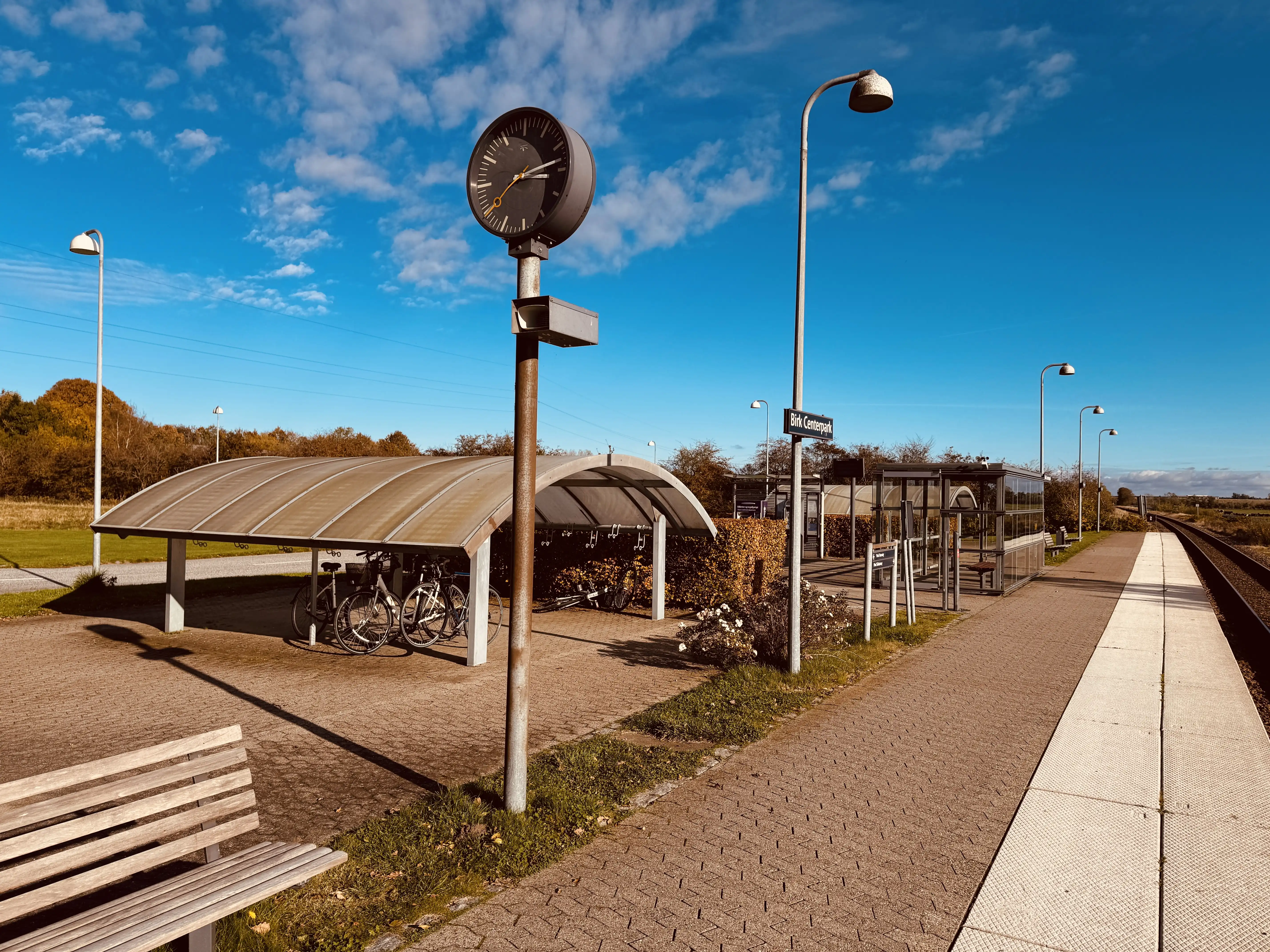 Billede af Birk Centerpark Trinbræt. Billede af Birk Centerpark Trinbræt.
