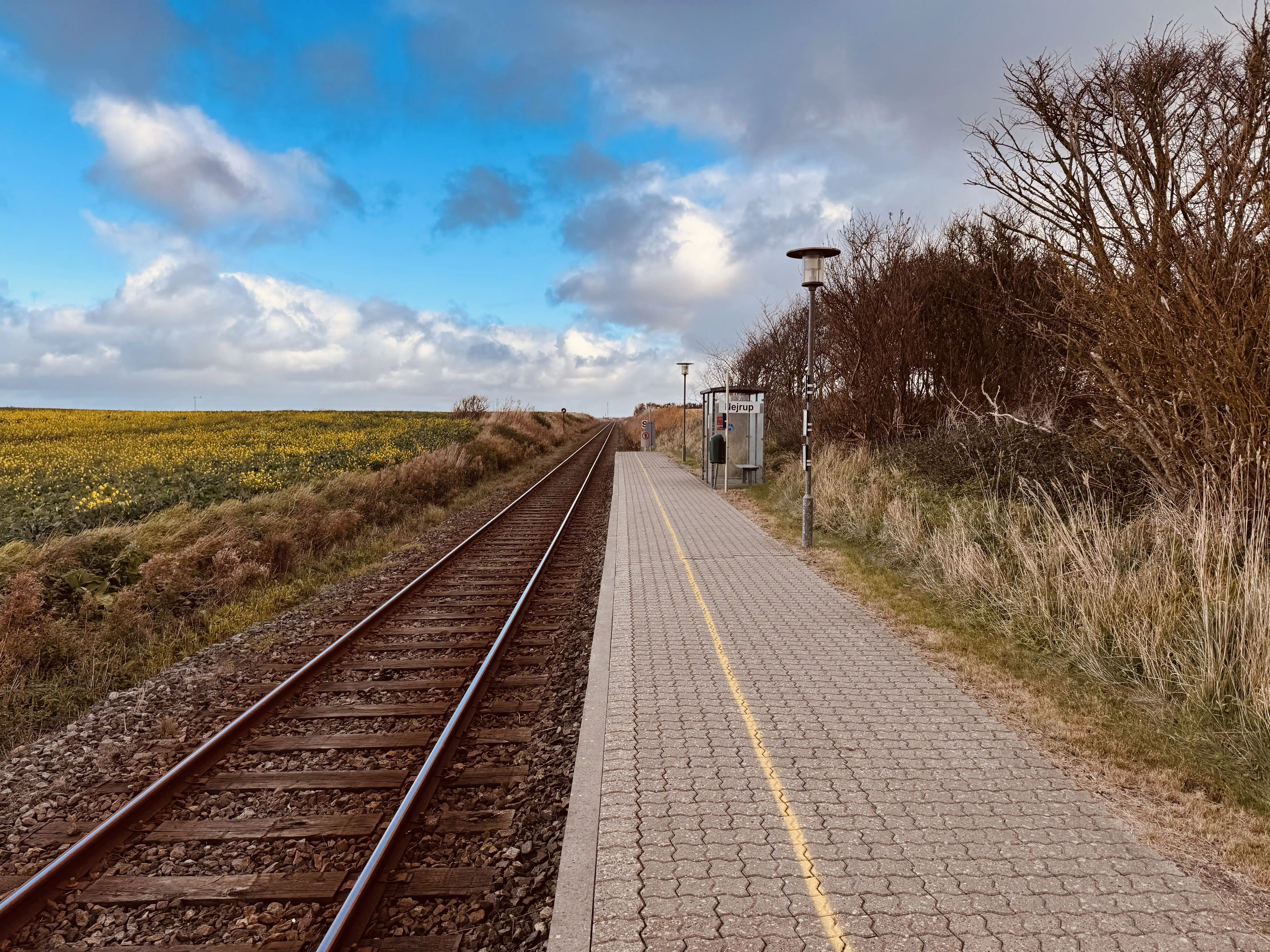 Billede af Nejrup Trinbræt. Billede af Nejrup Trinbræt.
