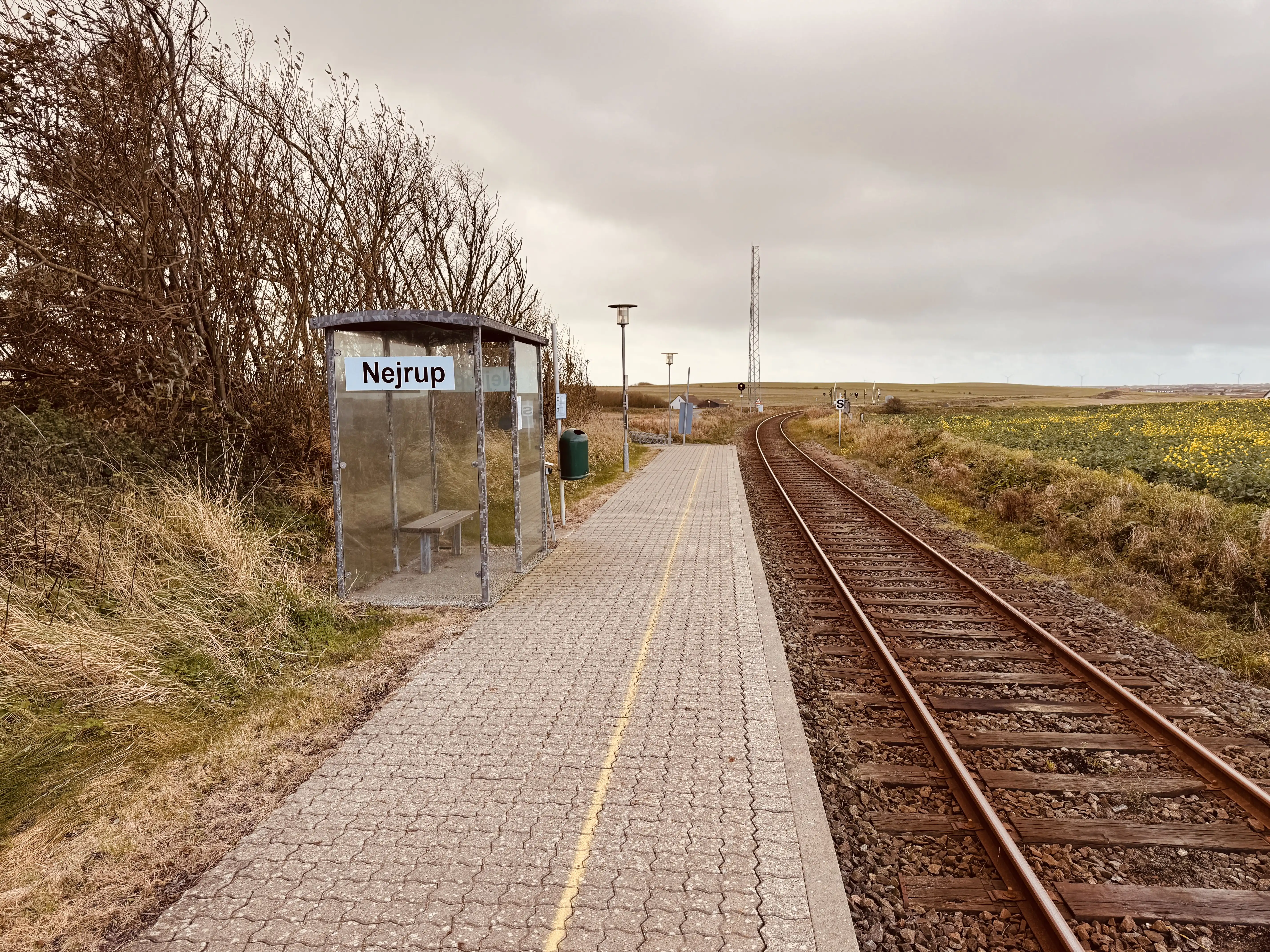 Billede af Nejrup Trinbræt. Billede af Nejrup Trinbræt.