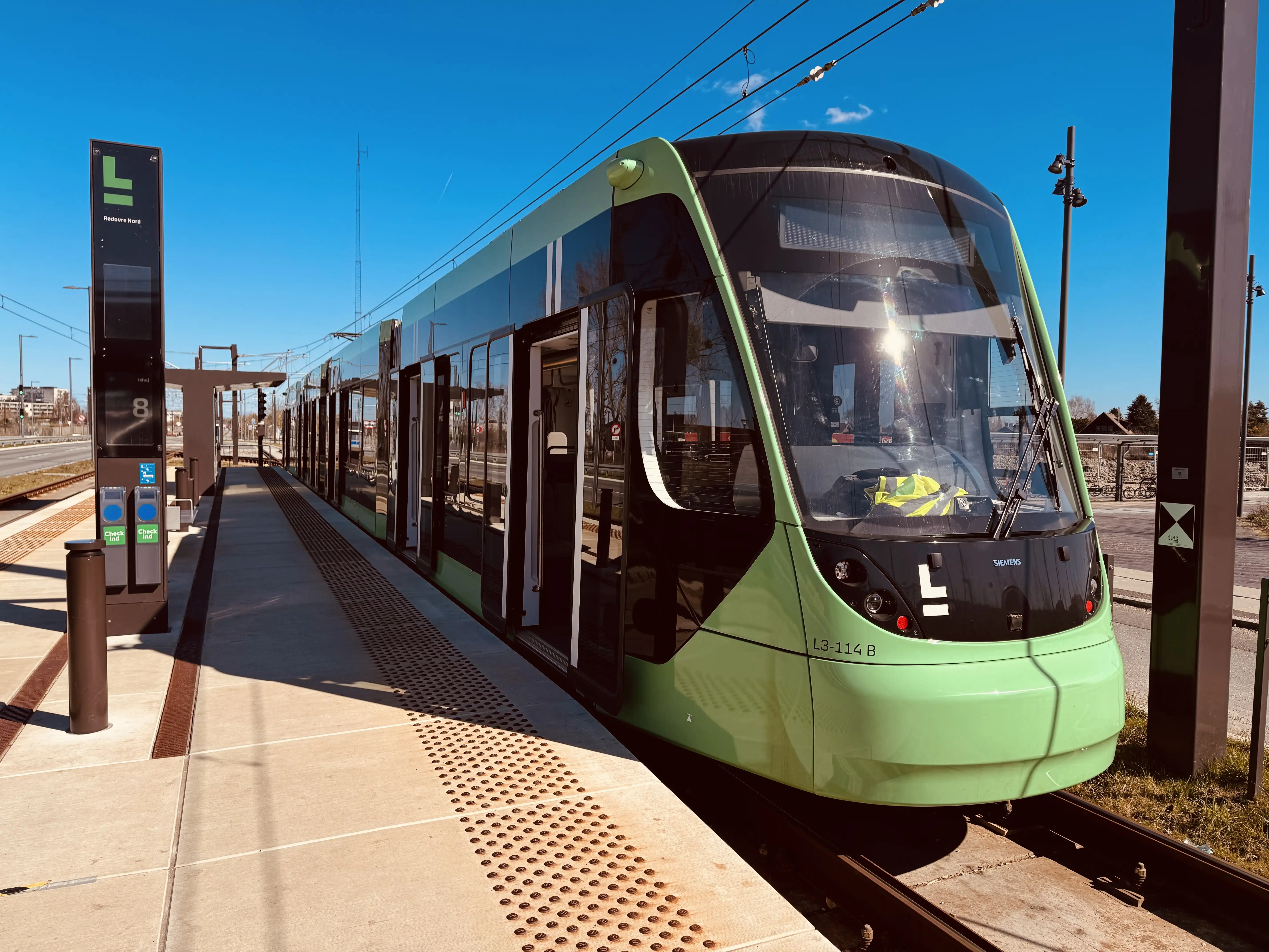 L3 114
